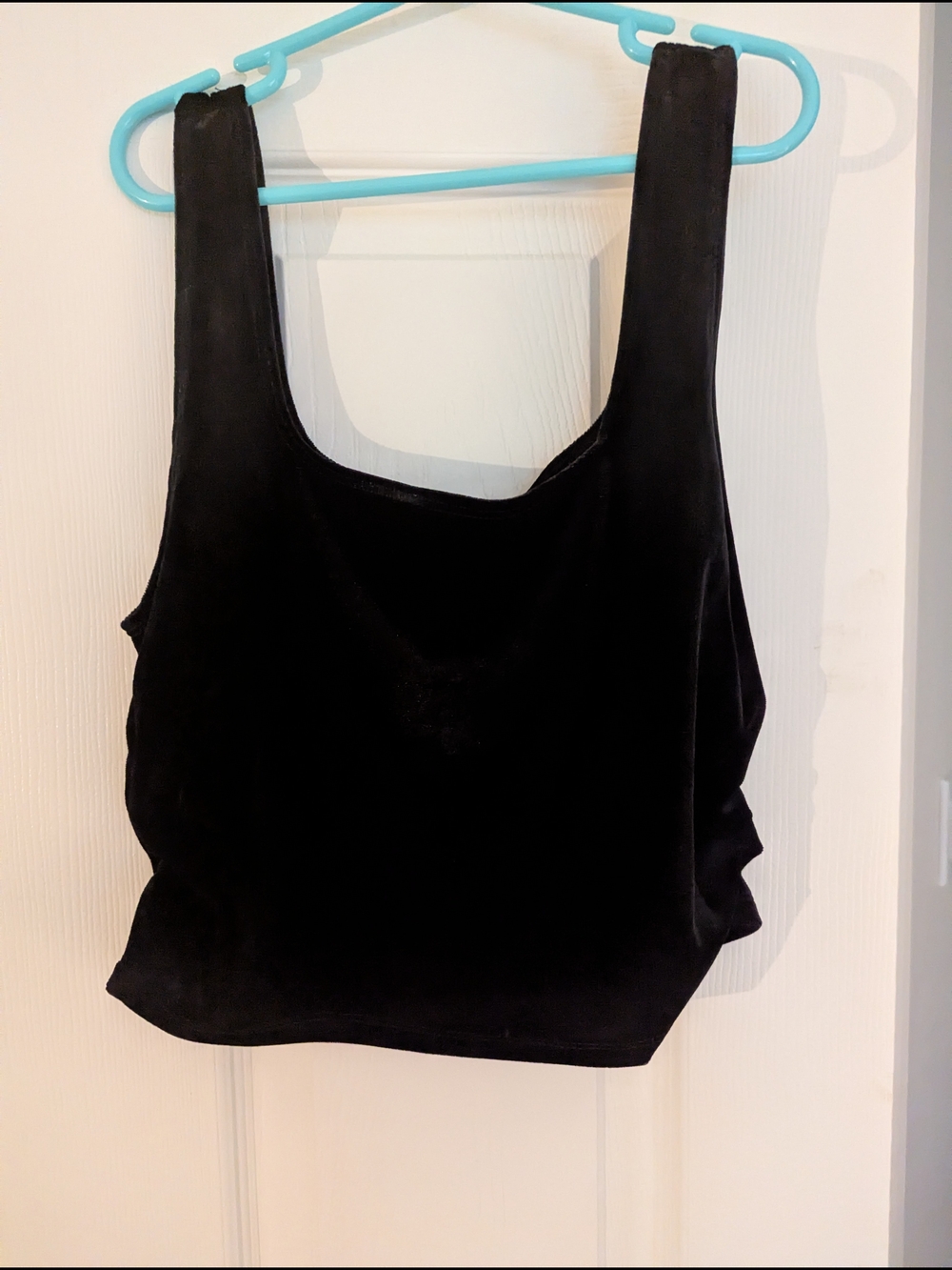 Bozzolo Black Velvet Crop Tank
